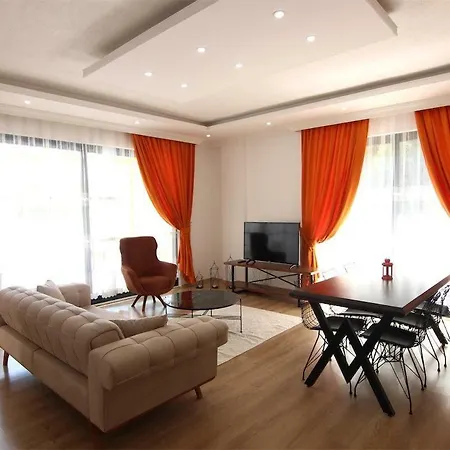 Villa Serenes *