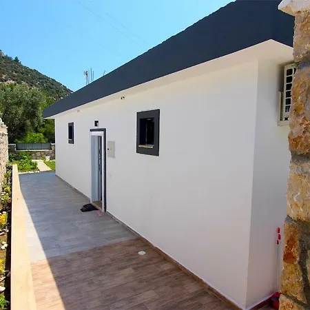 Serenes Villa *