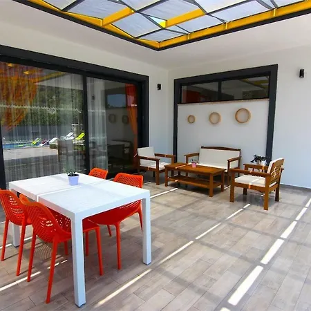 Villa Serenes