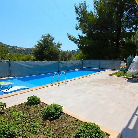 Villa Serenes